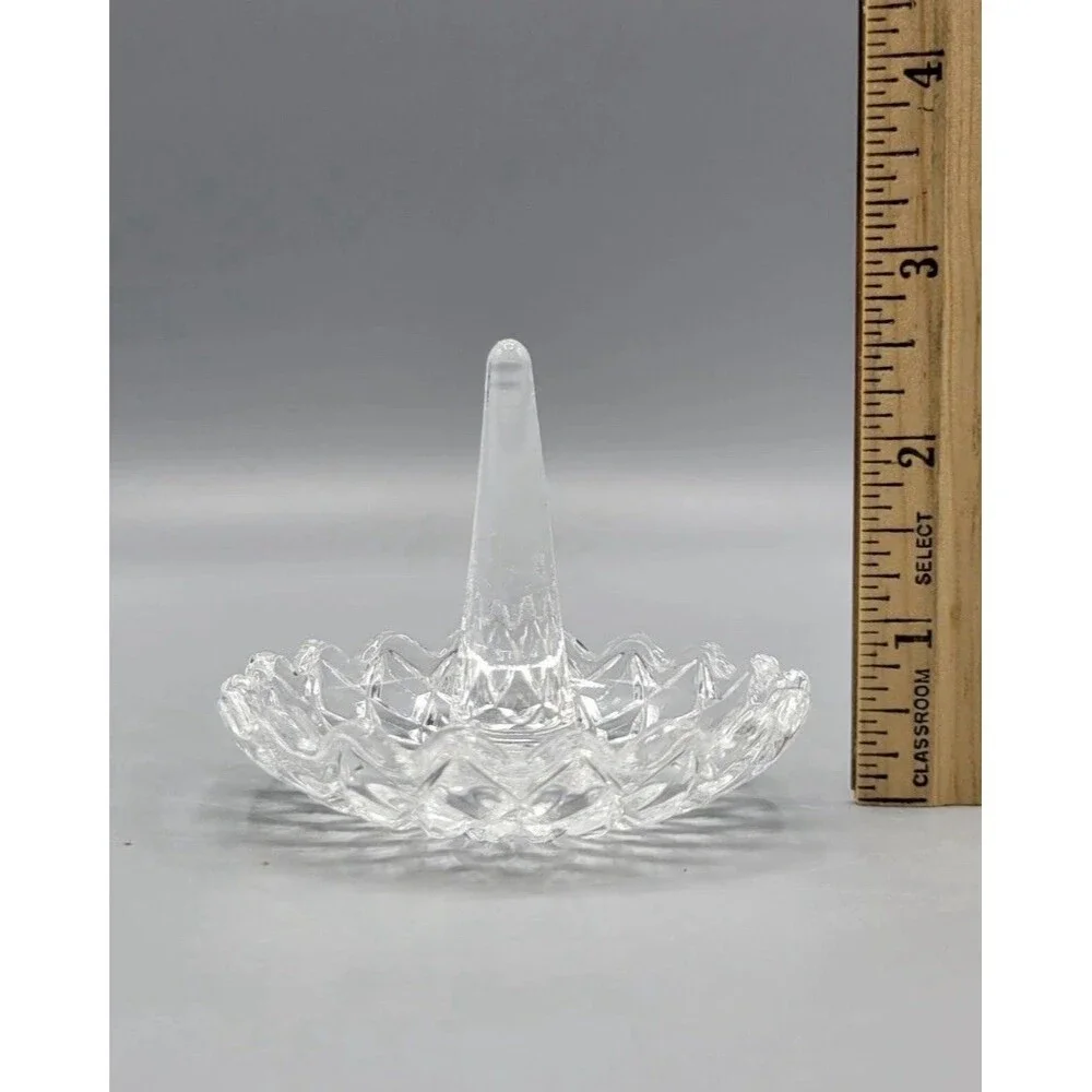 Beautiful Vintage Cut Glass Small Ring Holder Stand Display Diamond Pattern